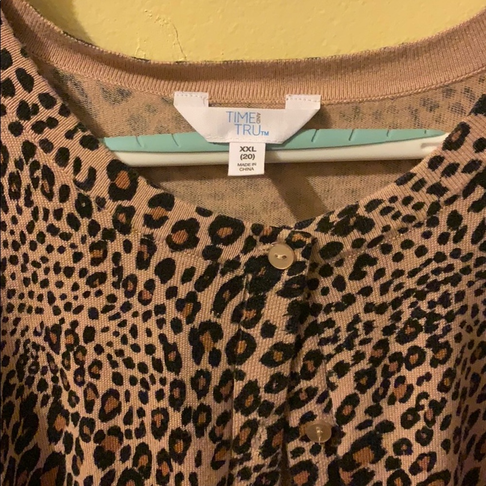 Leopard Cardi - Picture 2 of 5